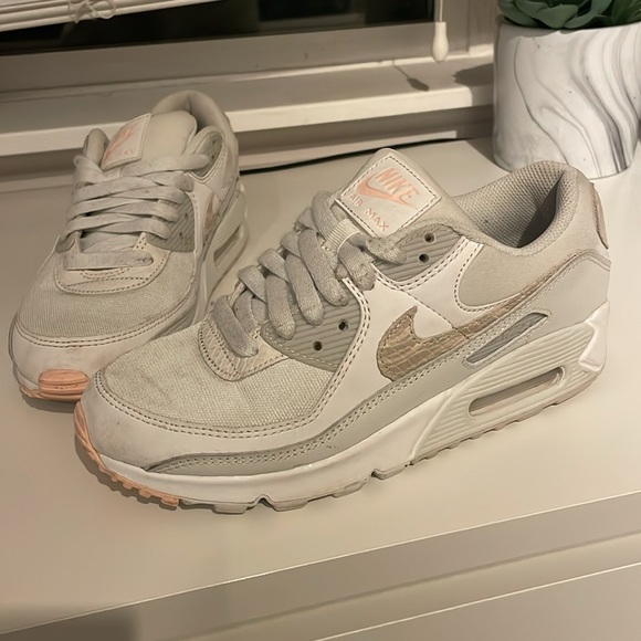 Nike Air Max 90 SE Safari - Picture 2 of 6